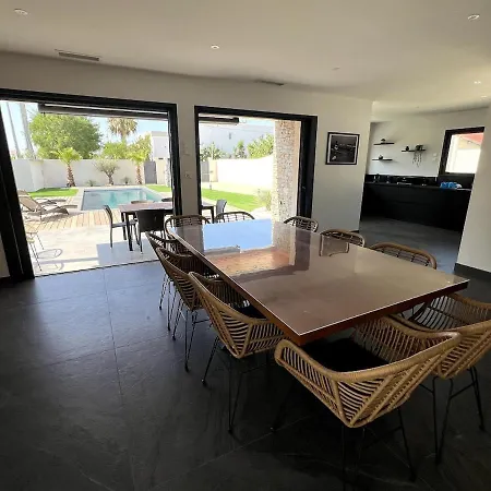 Rochelongue 50m Beach Villa *