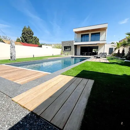 Rochelongue 50m Beach Villa